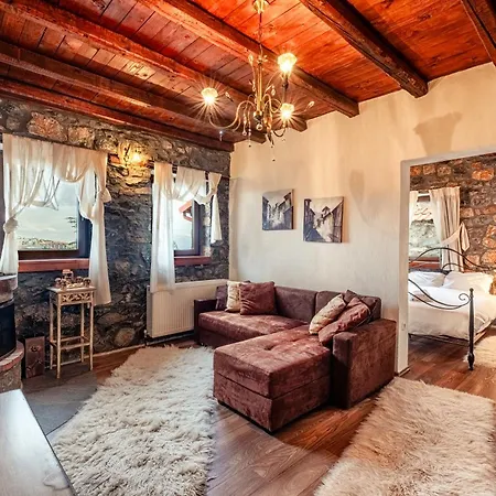 Casa de hóspedes φωταξία Agios Athanasios (Pella)