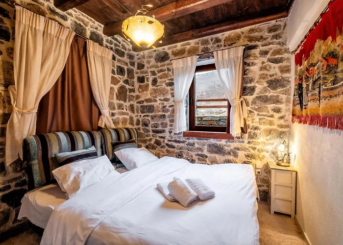 φωταξία Pensión 3*