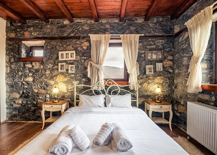 φωταξία Pensión 3*